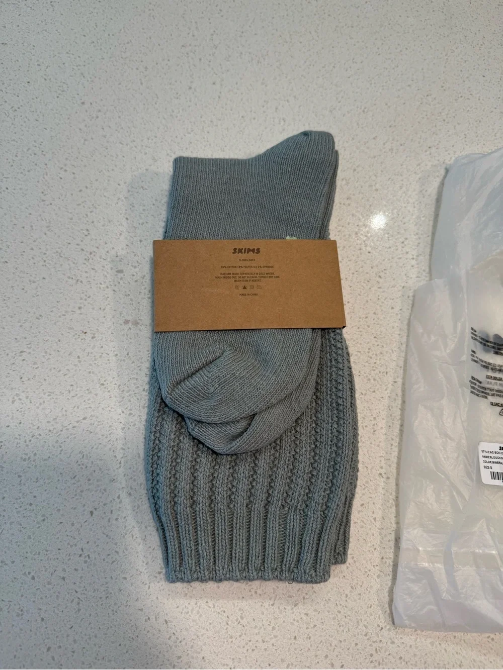 Skims Slouch Socks Mineral Small 6-8